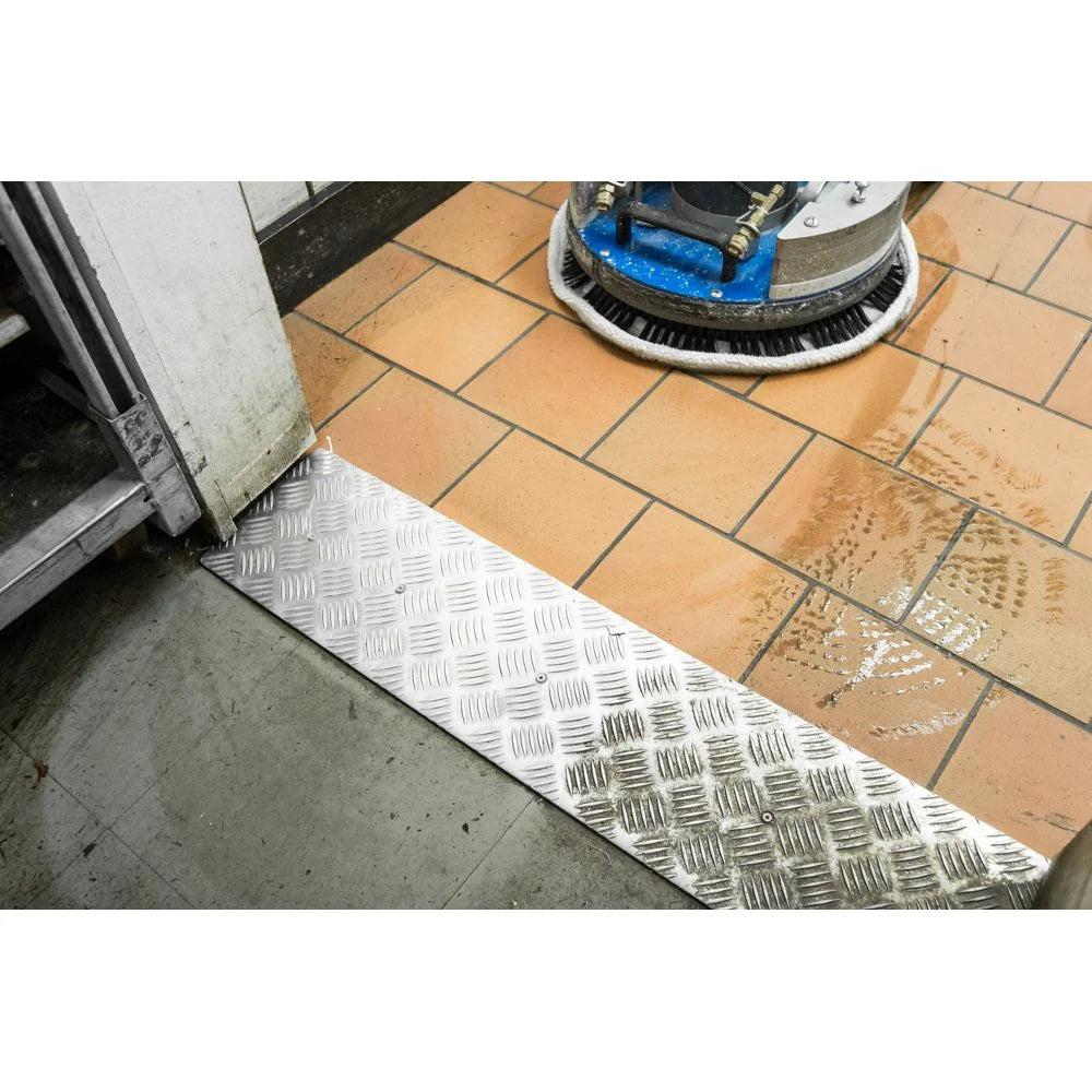 Orbot Sprayborg 43cm Electric Orbital Scrubber