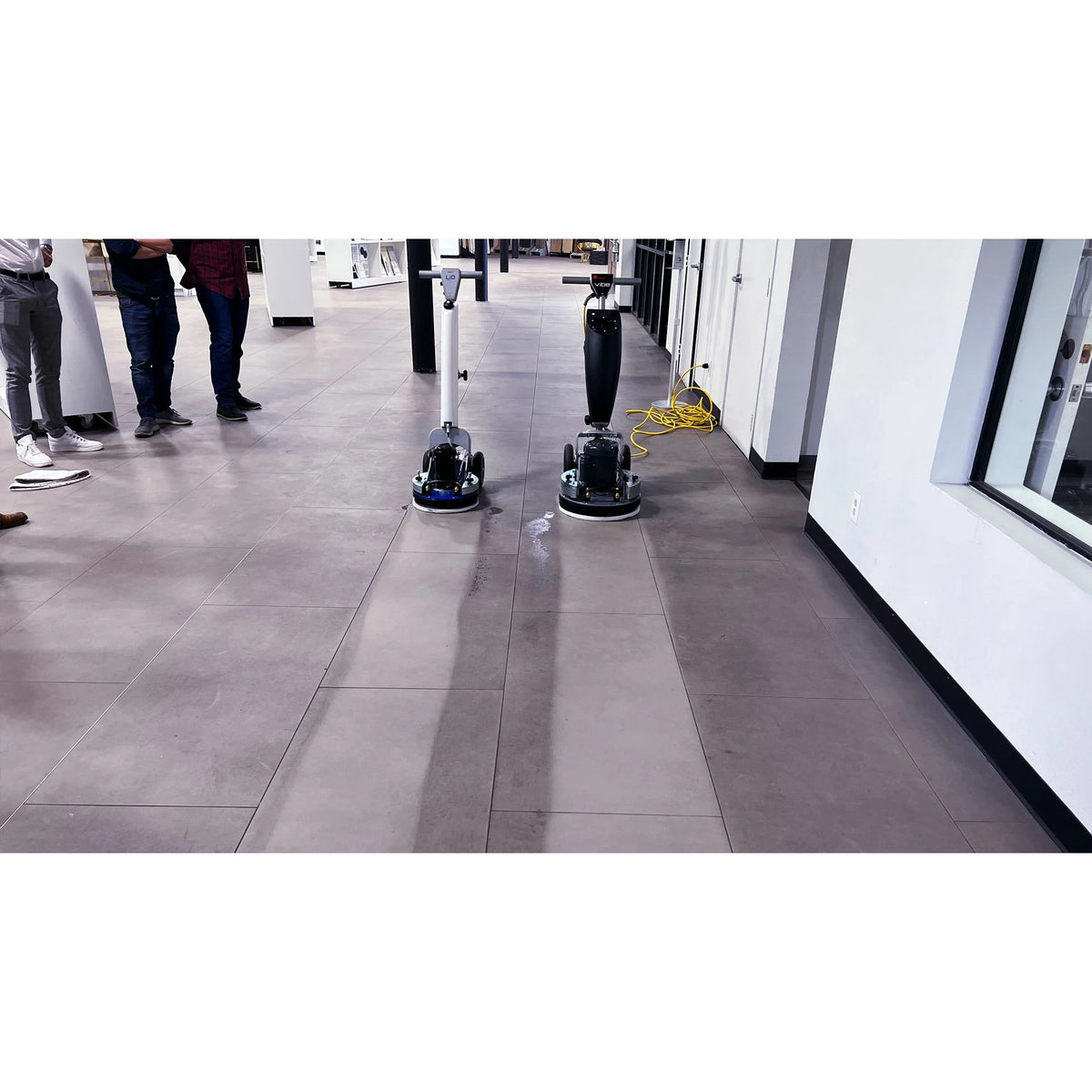 Orbot Vibe 43cm Electric Orbital Scrubber